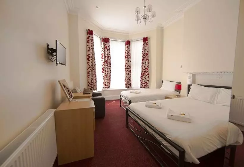 Fotos del hotel Royal London  By Saba:  6