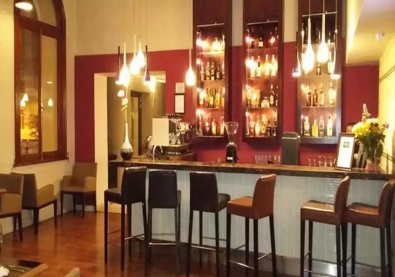 Fotos del hotel The Bijoux Aparthotel:  9