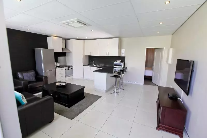 Fotos del hotel Hillside Executive Accommodation Maerua Mall:  4