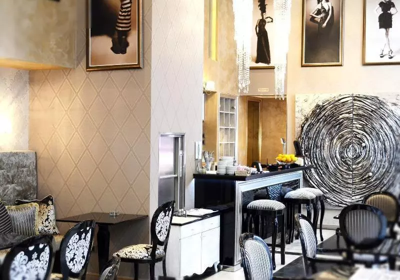 Fotos del hotel Evropa:  4