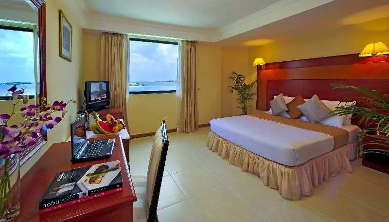 Fotos del hotel Mookai Suites:  7