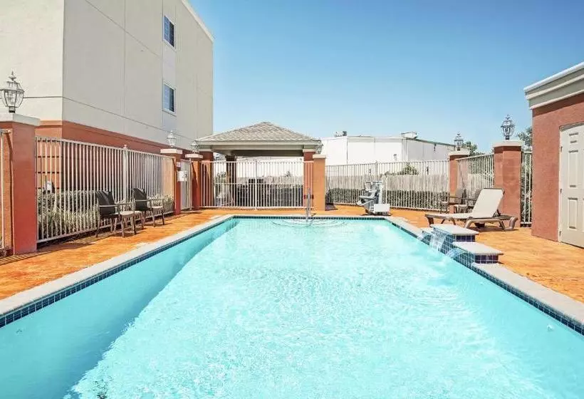 Fotos del hotel Candlewood Suites Houston Nw  Willowbrook, An Ihg:  11