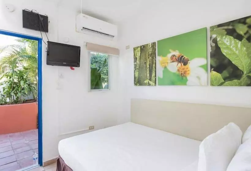 Fotos del hotel Tres Palmas Inn:  15