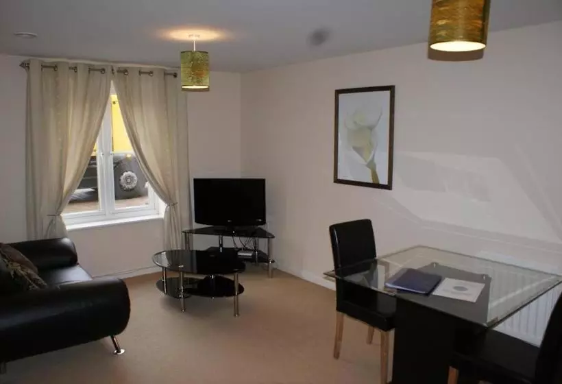 Fotos del hotel Brunel Crescent:  9