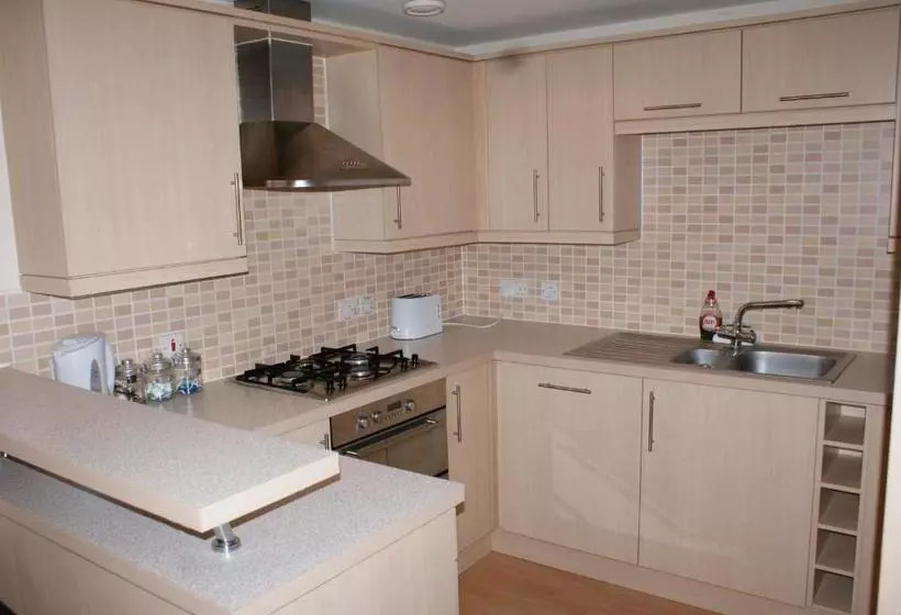 Fotos del hotel Brunel Crescent:  2