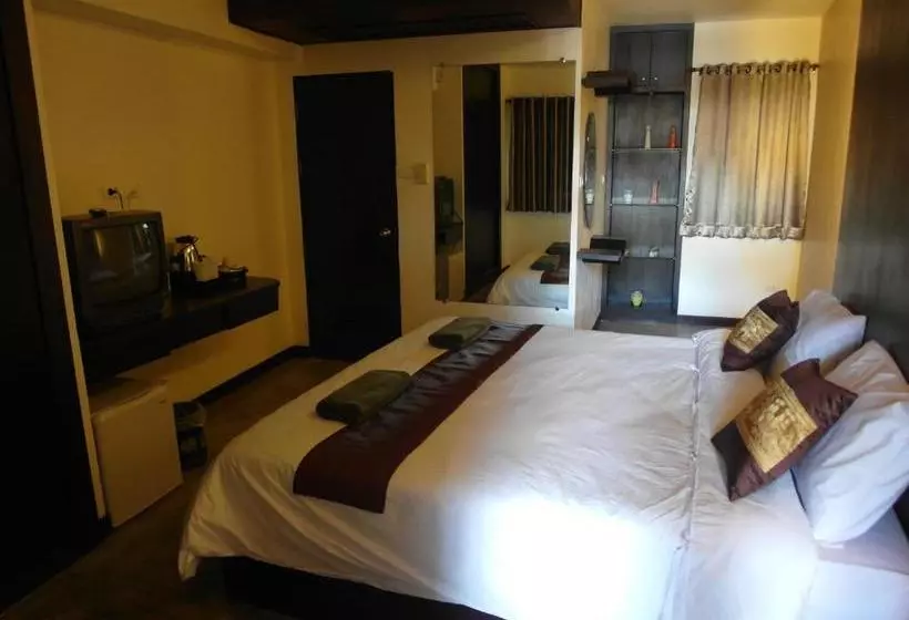 Fotos del hotel Tawan Court:  15