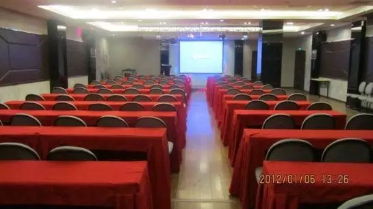 Fotos del hotel Furama Xpress:  4