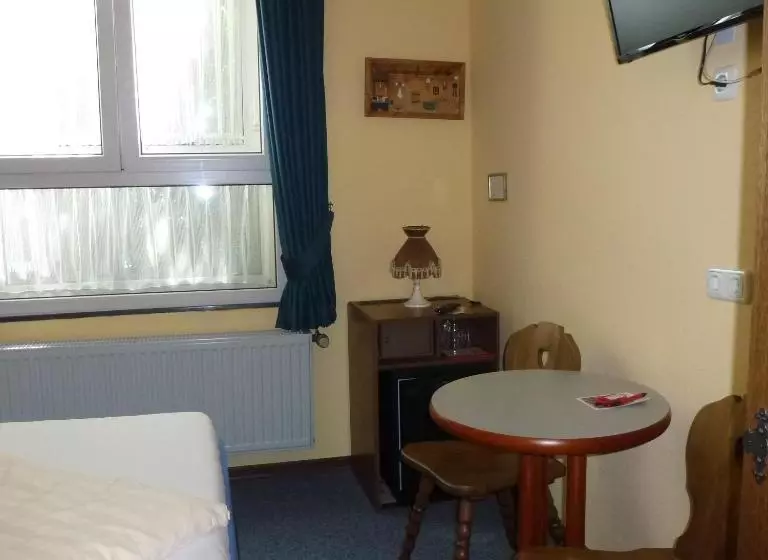 Fotos del hotel Adler:  11