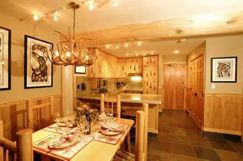 Fotos del hotel Whistler Blackcomb VR Hearthstone Lodge:  6