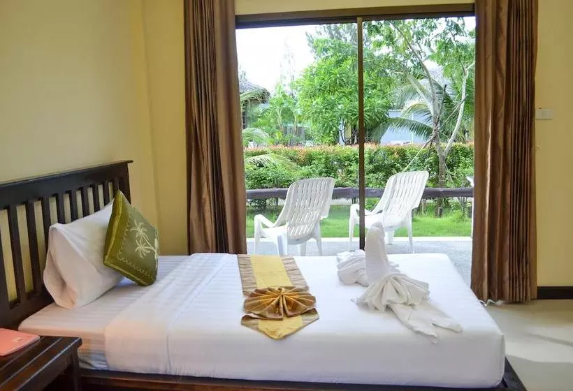 Fotos del hotel The Villa Laemhin Lagoon Resort:  15