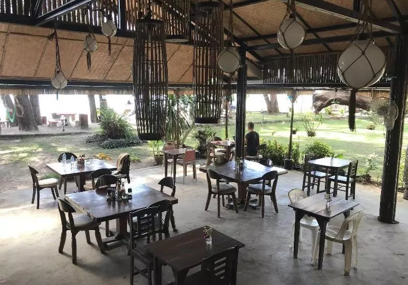 Fotos del hotel J2b Beach Bungalows:  2