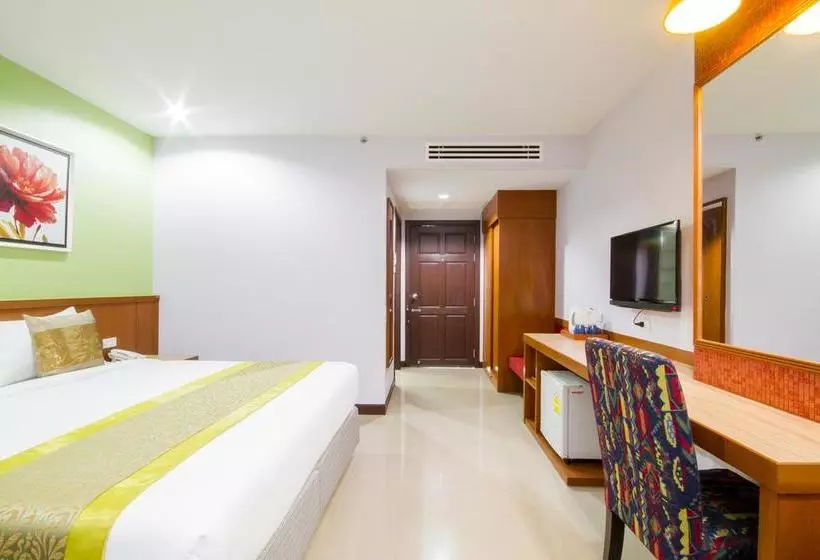 Fotos del hotel The Win Pattaya:  2