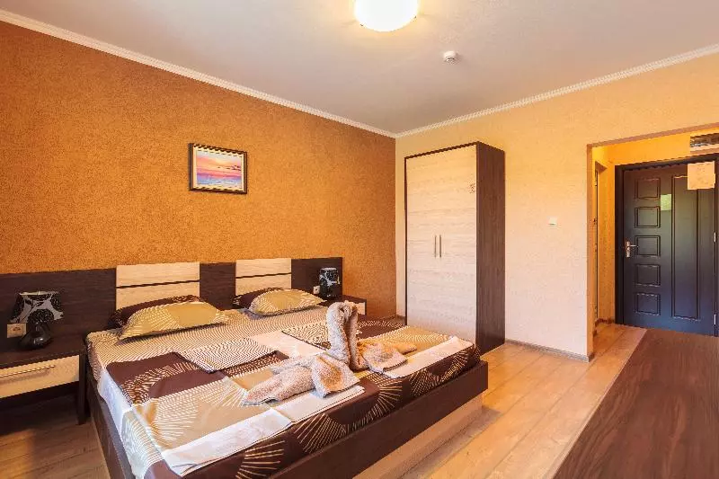 Fotos del hotel Villa Brigantina:  16