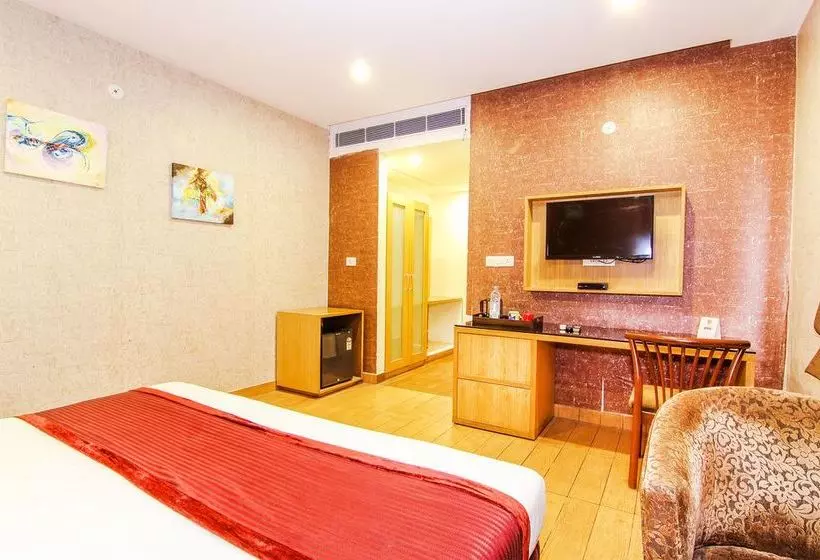 Fotos del hotel Townhouse Oak  Edesia:  23