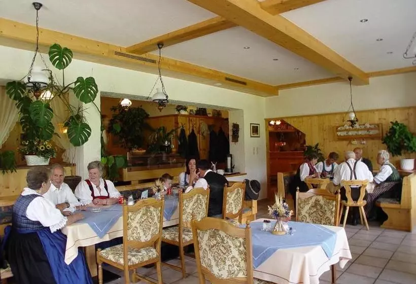 Fotos del hotel Gasthof Zum Kaiserweg:  3