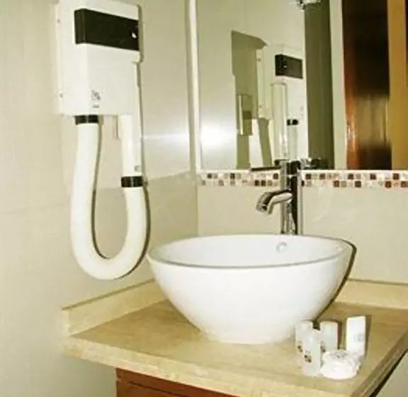 Fotos del hotel Piso 3:  8