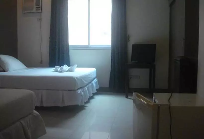 Fotos del hotel Balibago Villa:  17