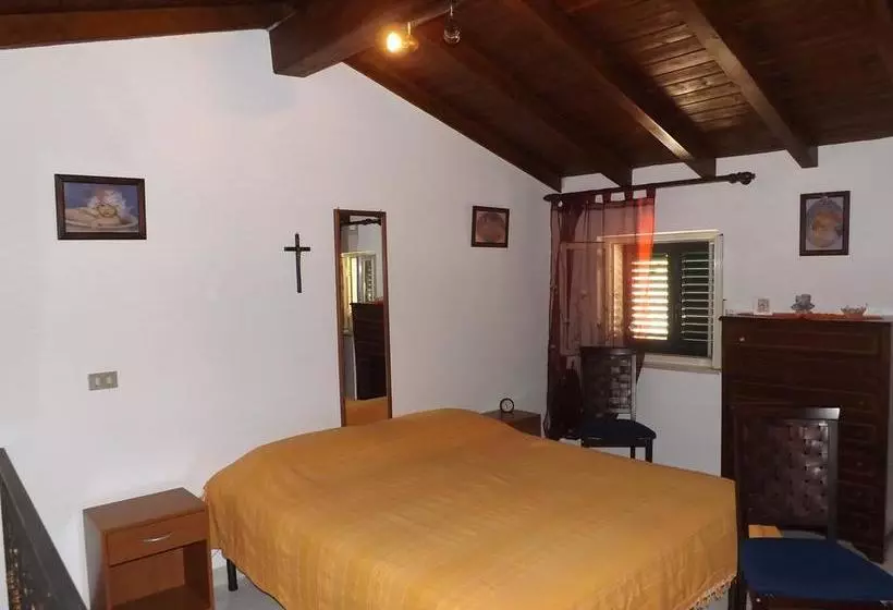 Fotos del hotel Albergo Diffuso Borgo Gallodoro:  16