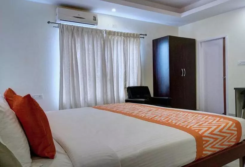 Fotos del hotel Fab Platinum:  6