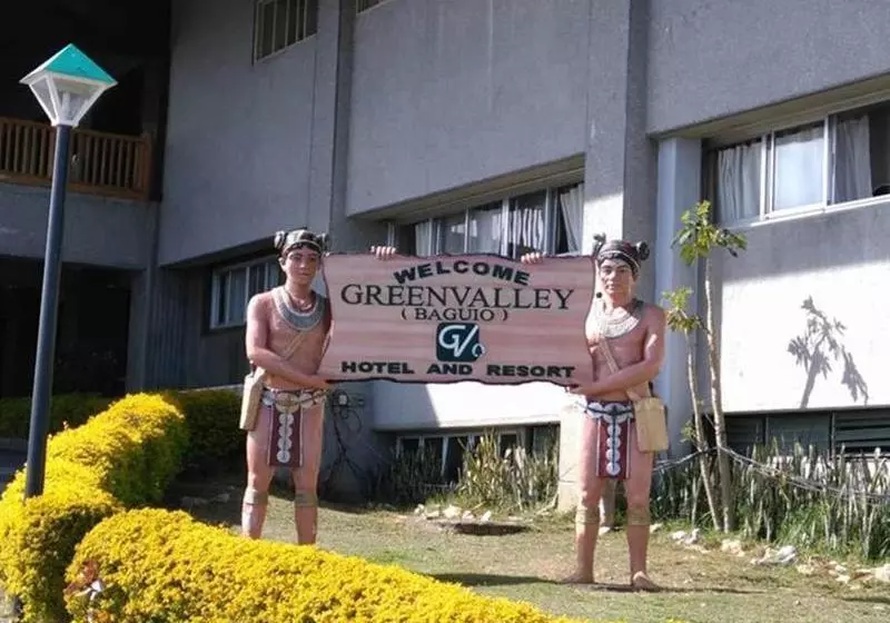 Fotos del hotel Green Valley Baguio Hotel And Resort:  1