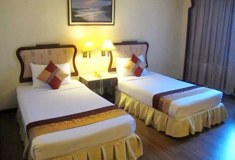 Fotos del hotel Lee Gardens:  4
