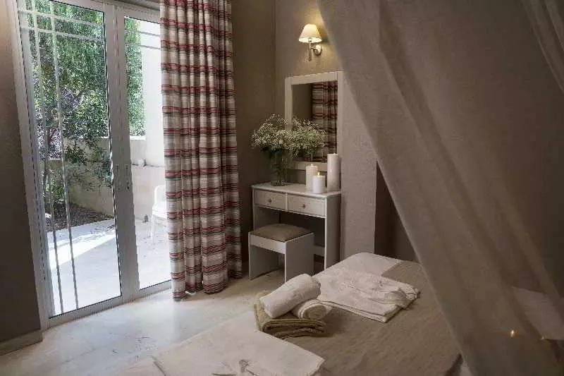 Fotos del hotel Elia Stalos Apartments:  13
