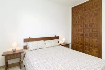 Small Building With 4 Apartments Close To The Beach - Mont-Roig del Camp