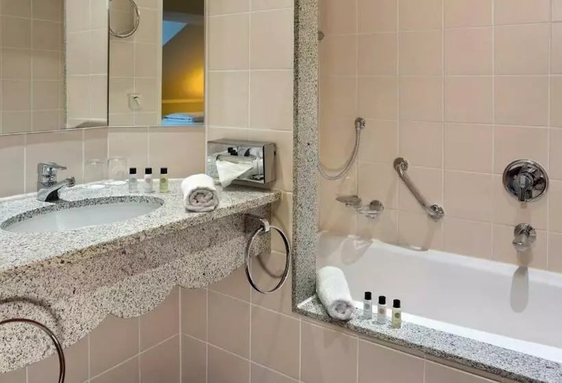 Fotos del hotel Savigny Frankfurt City:  5