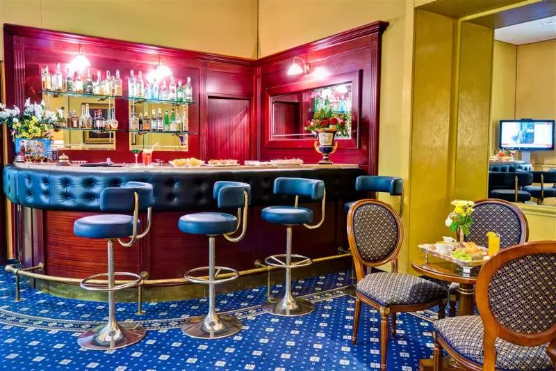 Fotos del hotel Mondial:  11