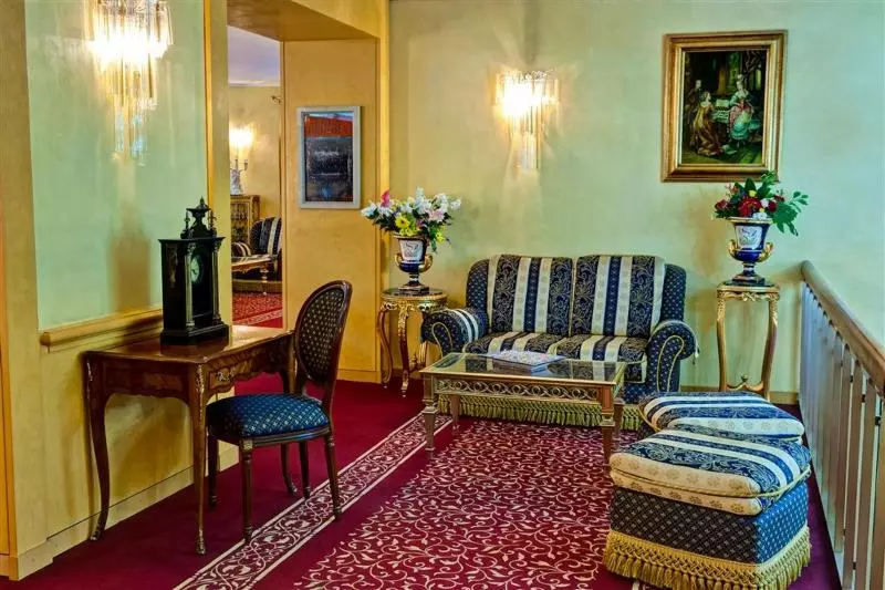 Fotos del hotel Mondial:  2