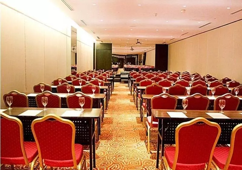 Fotos del hotel Waterfront Manila Pavilion Hotel & Casino:  6