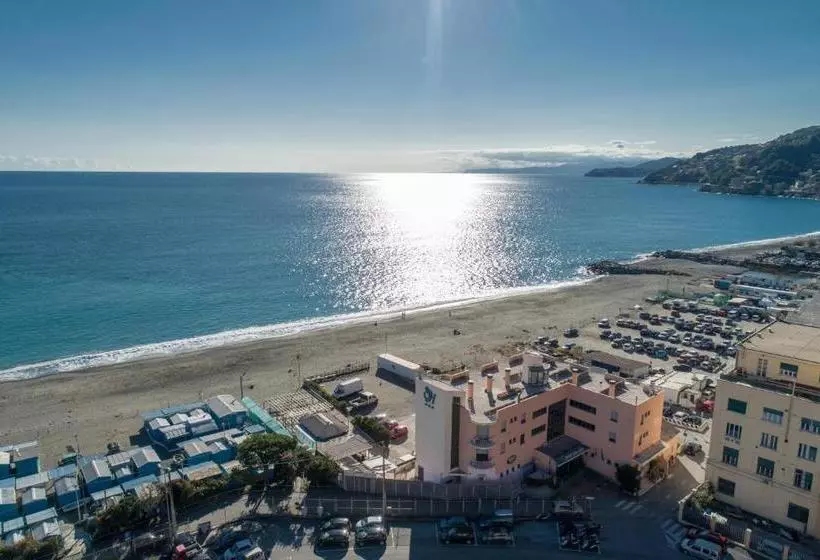 Fotos del hotel Sirenella:  9