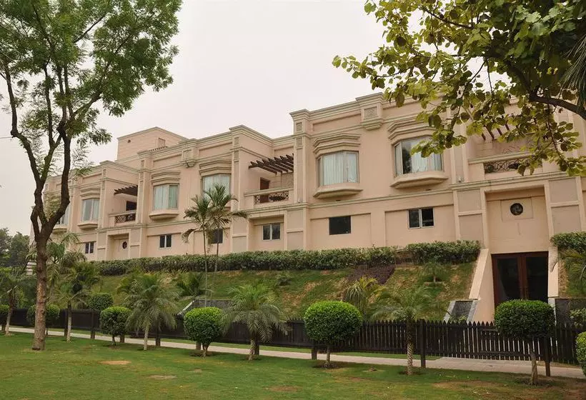 The Uppal an Ecotel Hotel New Delhi