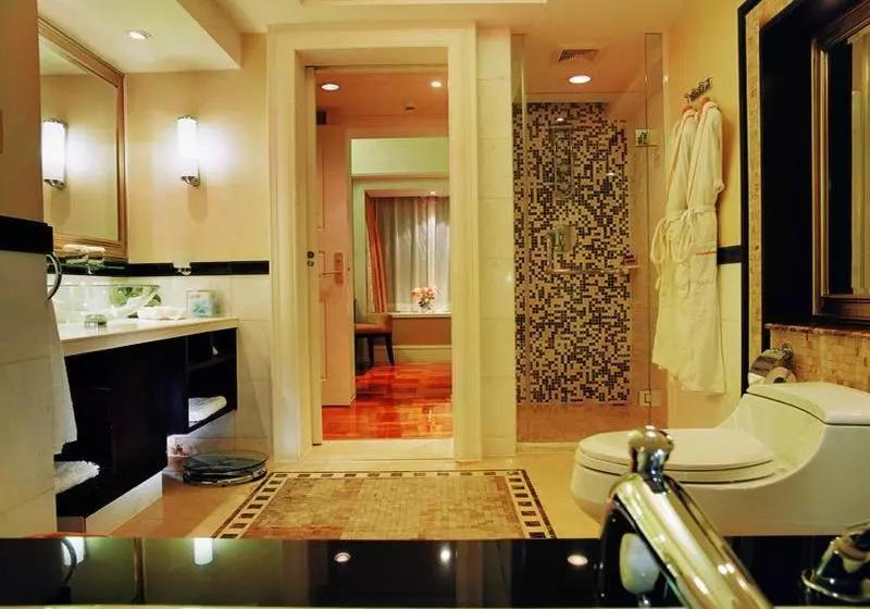 Fotos del hotel 999 Royal Suites & Towers:  6