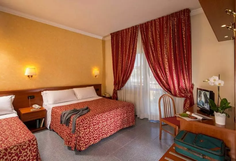 Fotos del hotel Jonico:  10