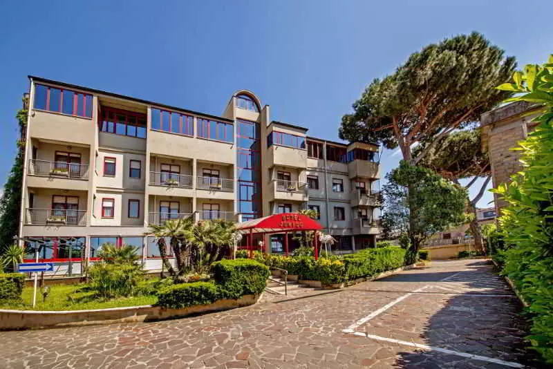 Fotos del hotel Jonico:  12