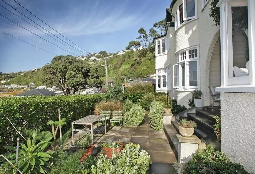 Fotos del hotel Beachfront Wellington Bed And Breakfast:  3