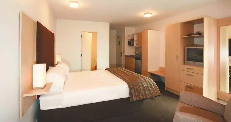 Oaks Istay On Cashel