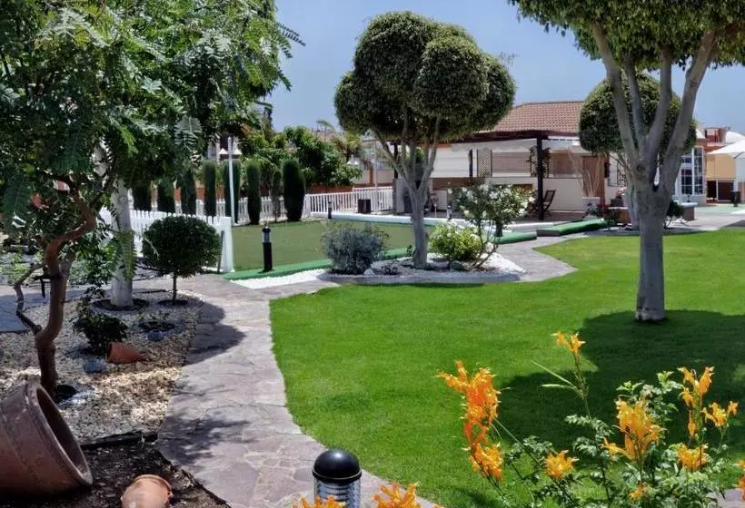 Fotos del hotel Siesta Suites:  8