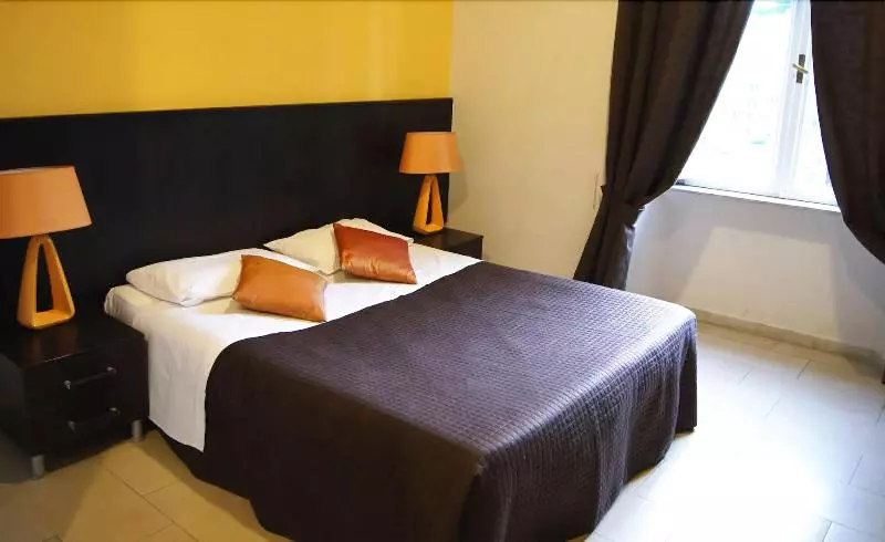 Fotos del hotel Inncentral:  8