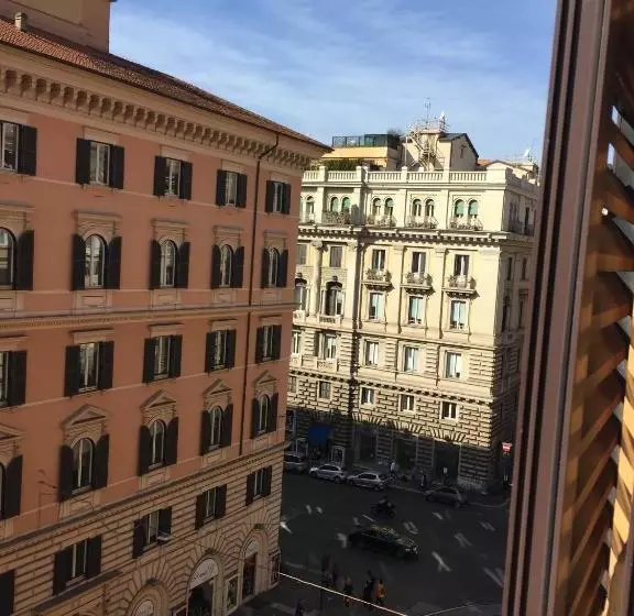 Fotos del hotel Relais Conte Di Cavour De Luxe:  5