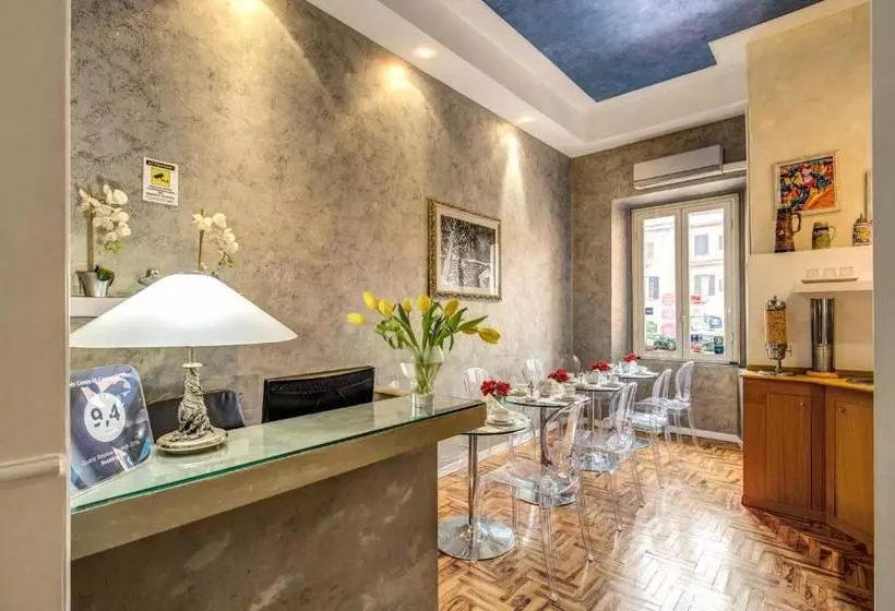 Fotos del hotel Relais Conte Di Cavour De Luxe:  15