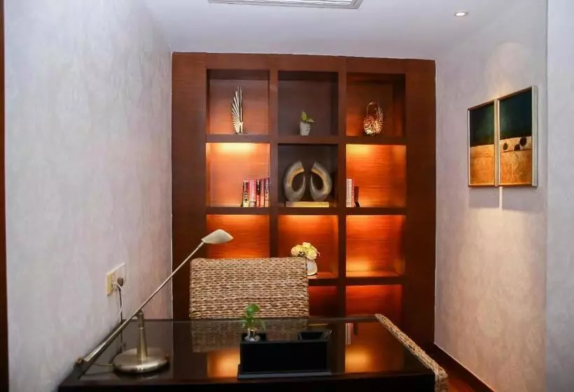 Fotos del hotel Golden Bay Resort:  15