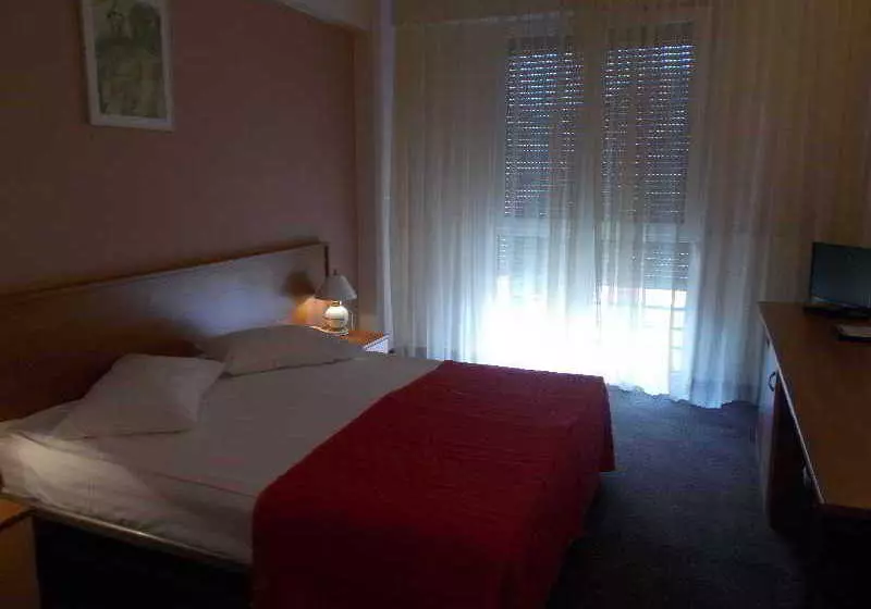 Fotos del hotel Reghina:  10