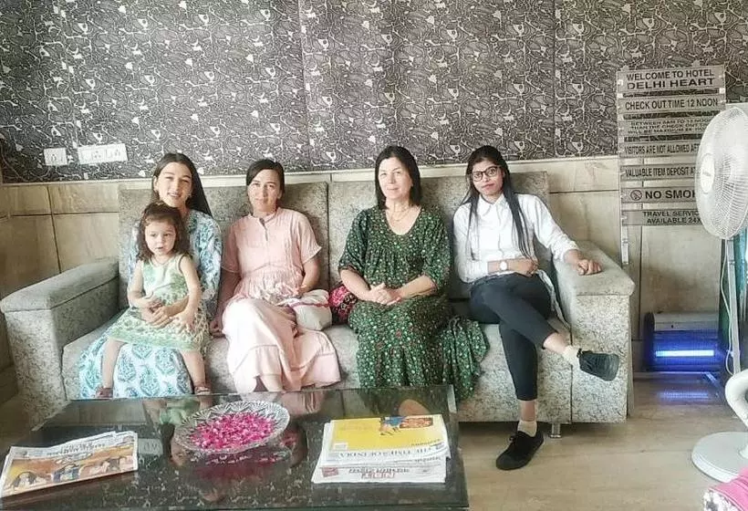 Fotos del hotel Delhi Heart:  15
