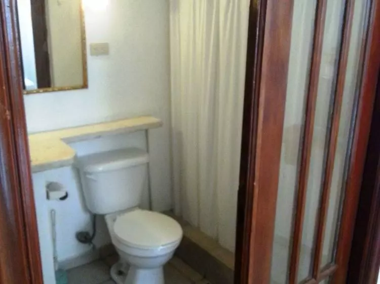 Fotos del hotel Foreigners Club:  4