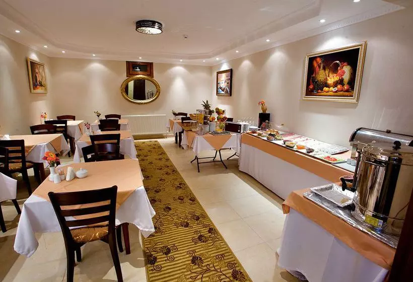 Fotos del hotel Fides:  3