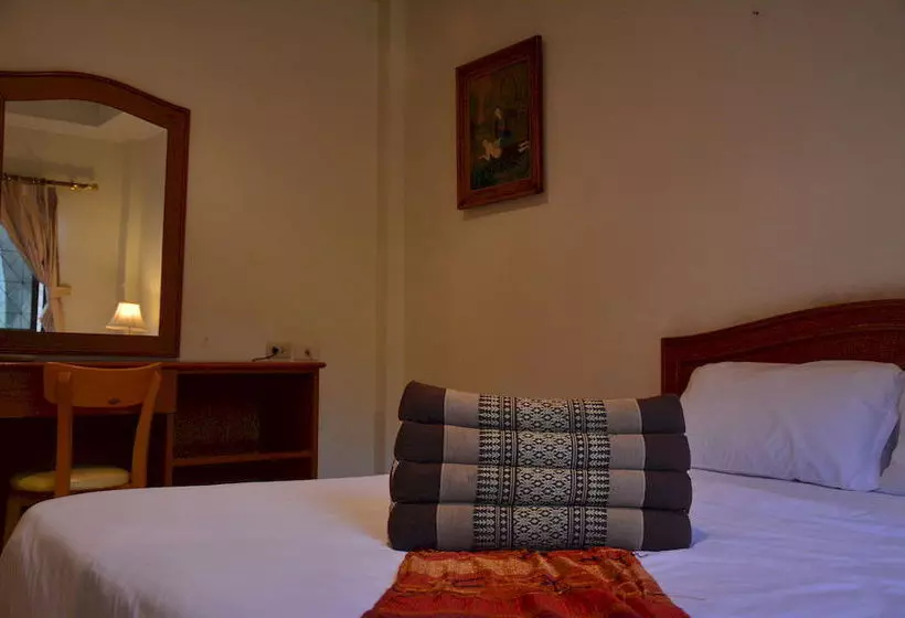 Fotos del hotel Seven Oaks Inn:  13