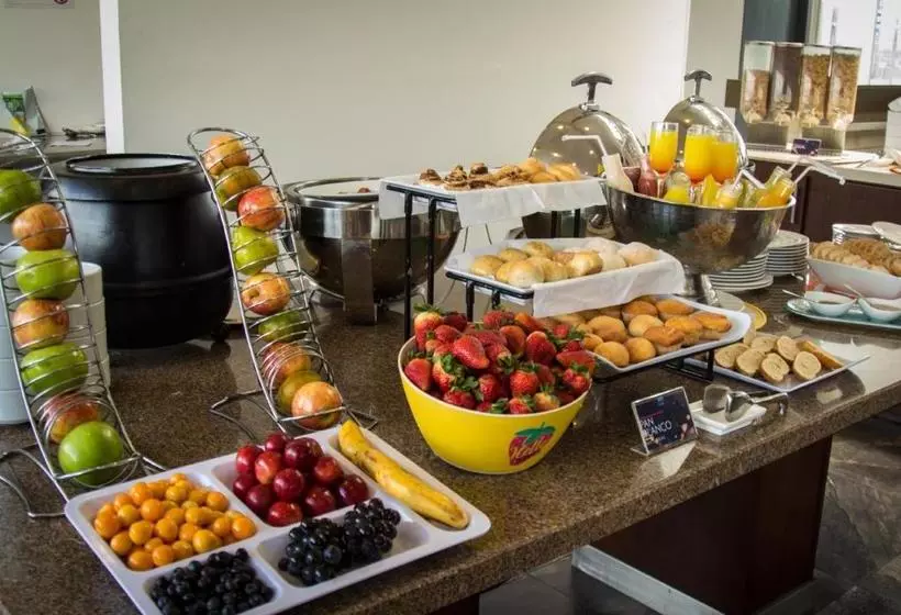 Fotos del hotel Tryp By Wyndham Bogotá Usaquén:  2