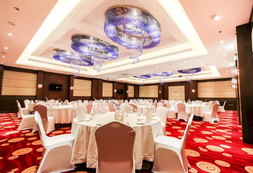 Fotos del hotel Danat Capital Hotel:  7